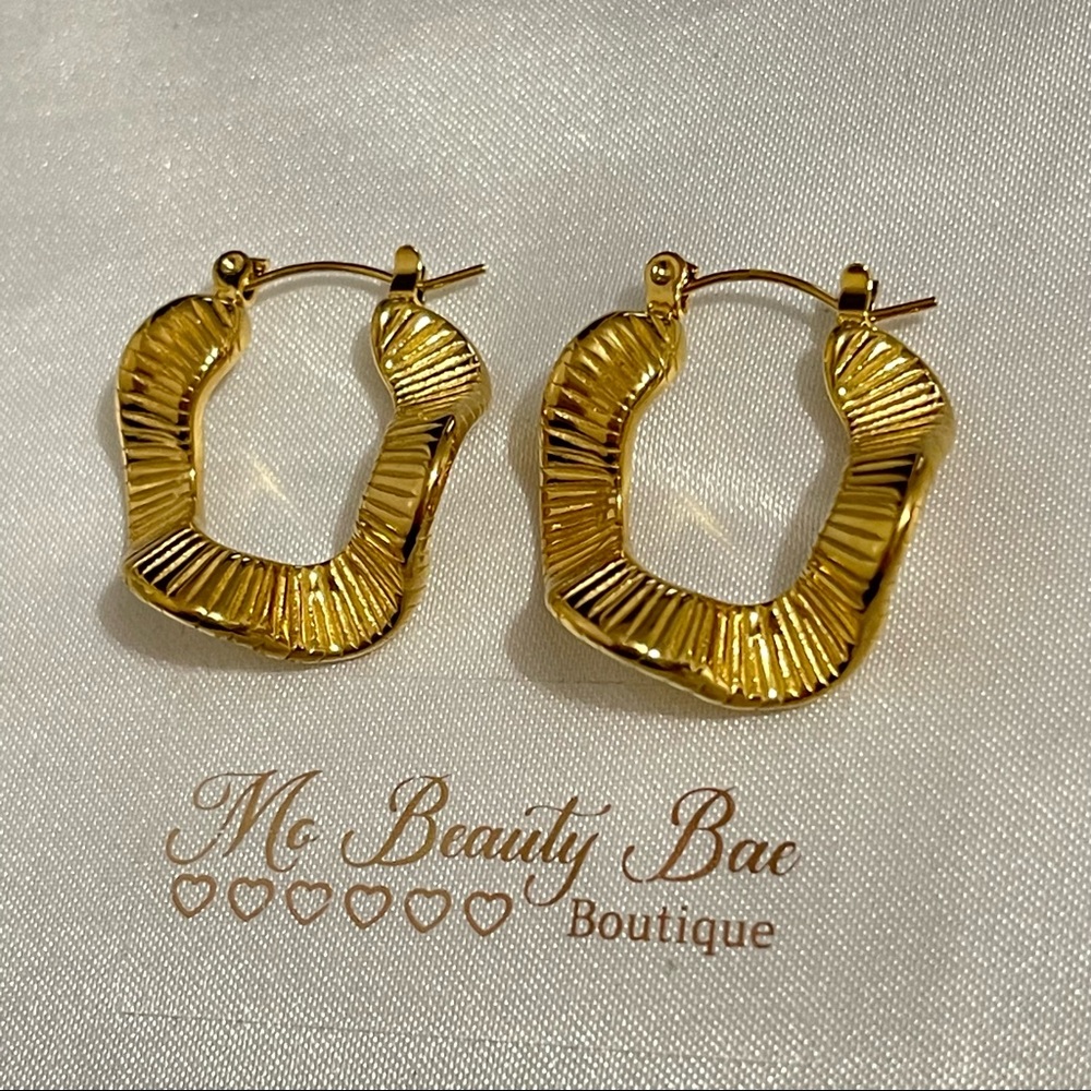 Gold Ripple Hoops - Picture 3 of 5